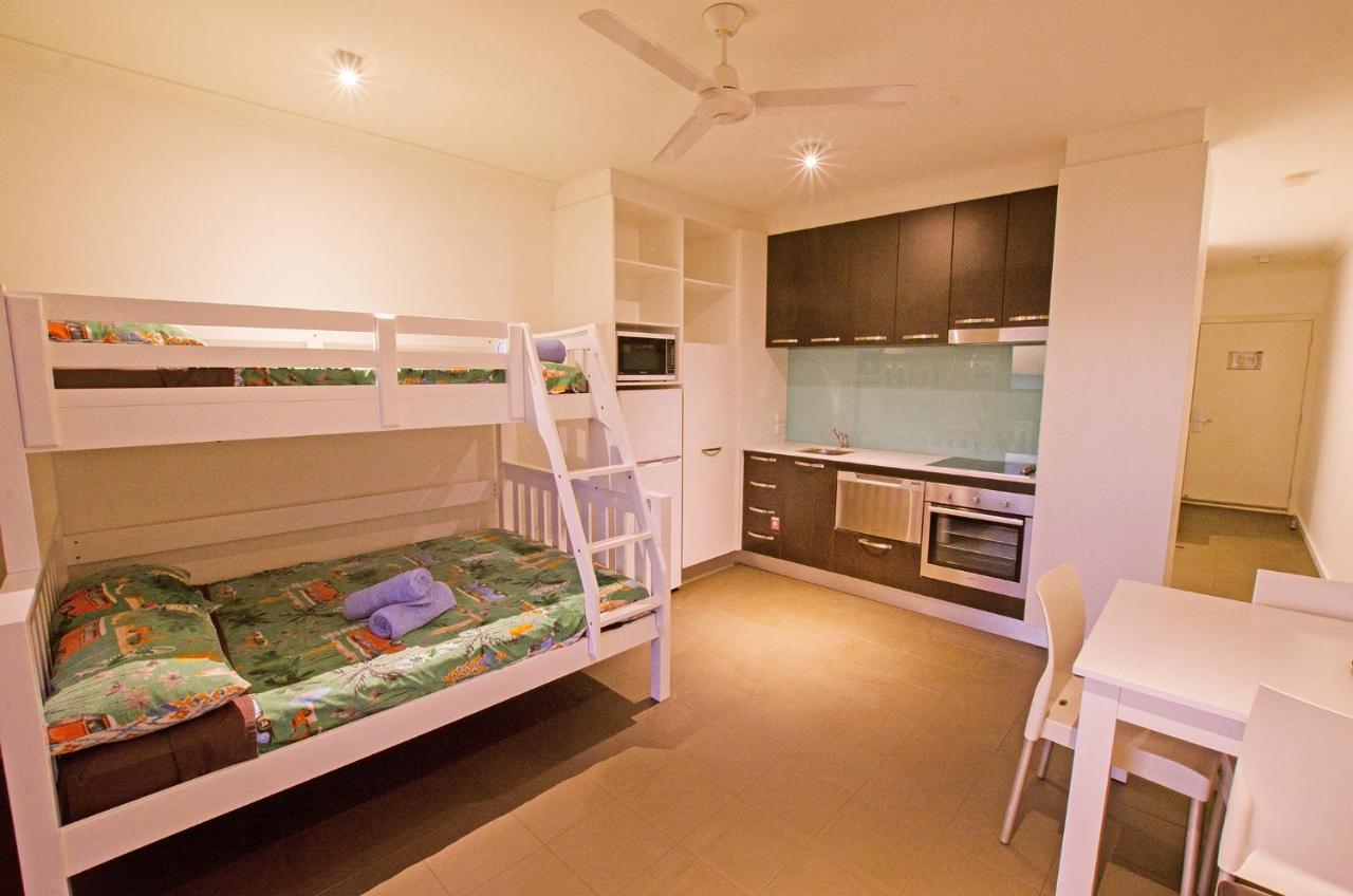 Onslow Beach Resort Экстерьер фото