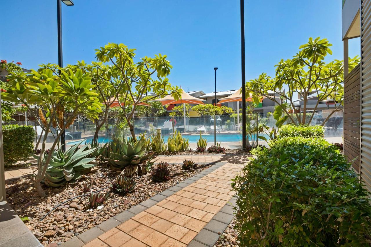 Onslow Beach Resort Экстерьер фото