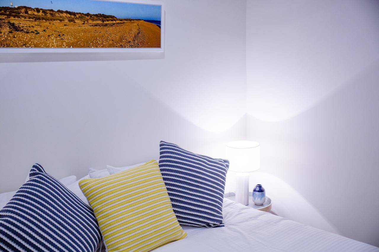 Onslow Beach Resort Экстерьер фото